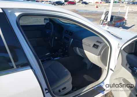 2012 Ford Fusion Hybrid from USA, damaged, VIN 3FADP0L36CR429091